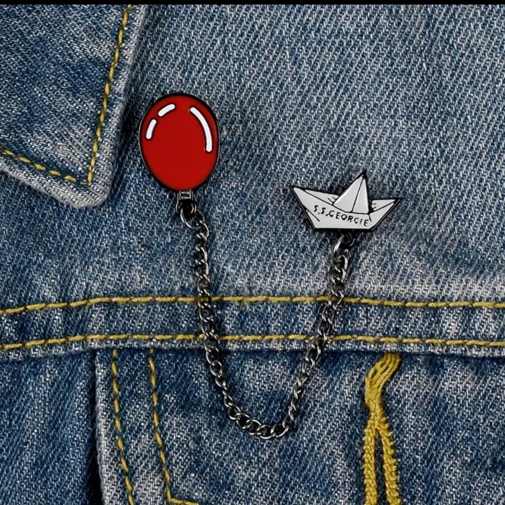 IT Clown Scary Movie Pin for Horror Fans🎈